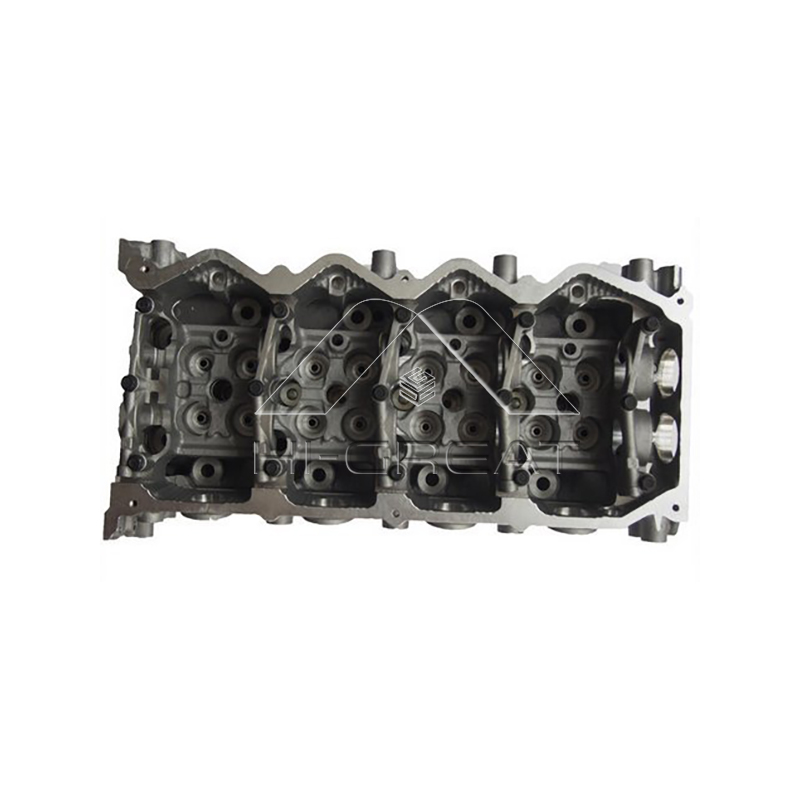 Engine Cylinder Head - Testata del Motore YD25 per Nissan