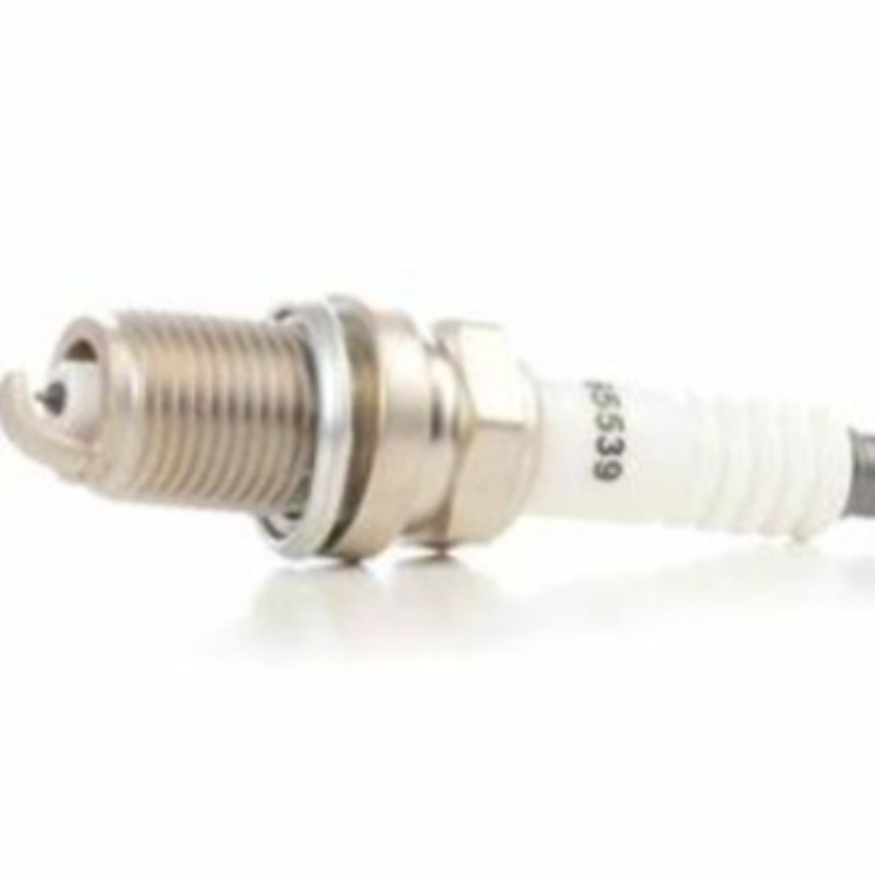 Candela di accensione in lega  - Motorcycle Spark Plug recensione e prezzo